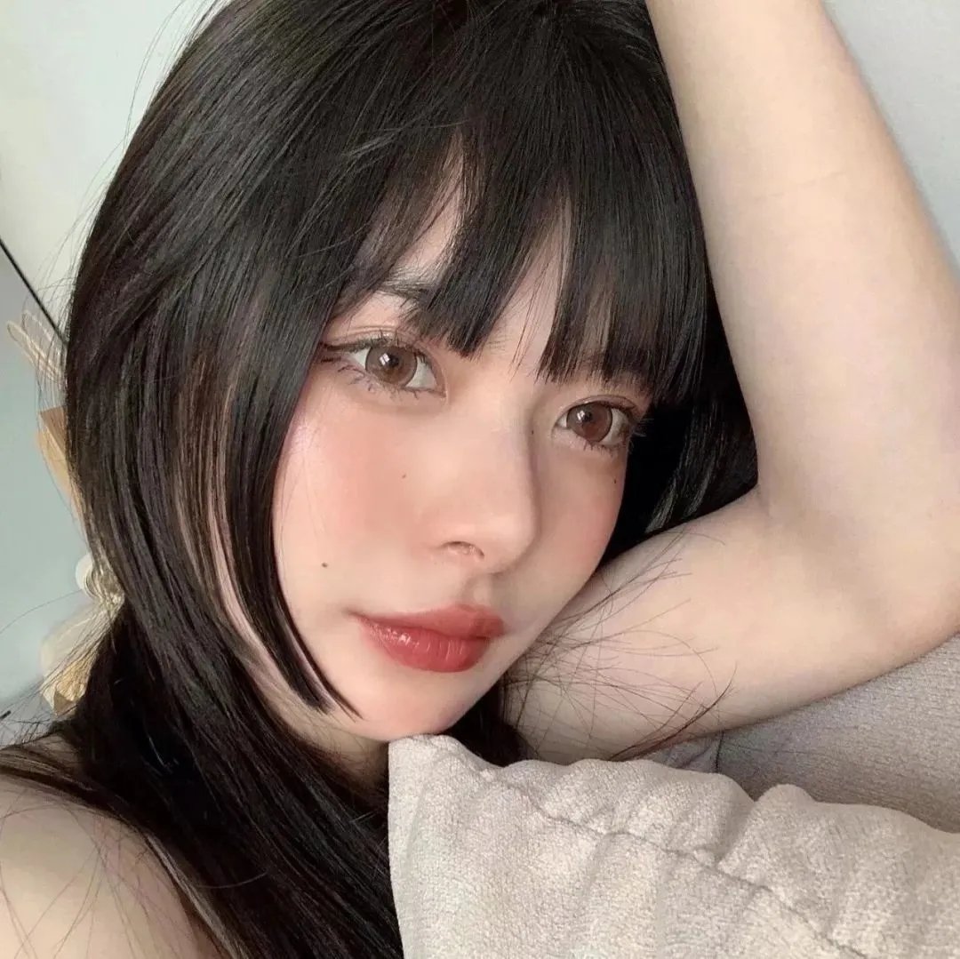 世故的女人